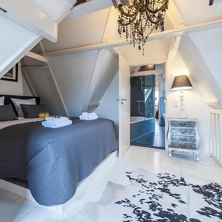 Prinsengracht Canalhouse