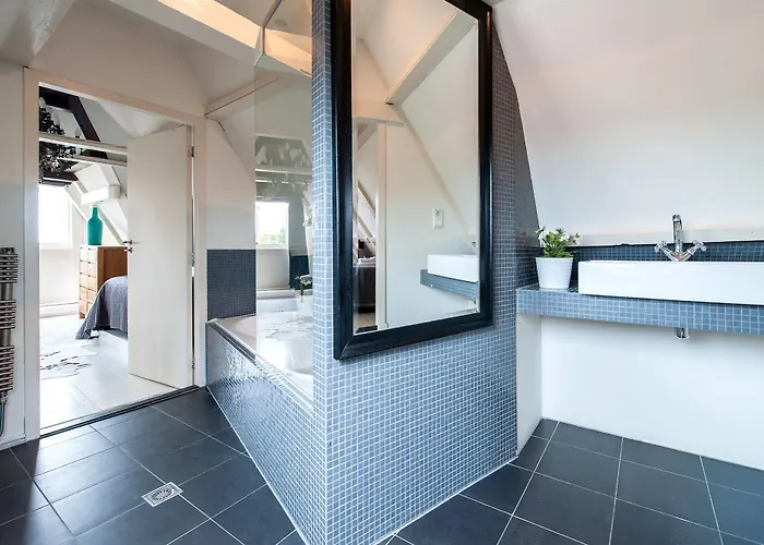 Prinsengracht Canalhouse *