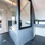 Prinsengracht Canalhouse *