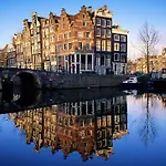 Prinsengracht Canalhouse